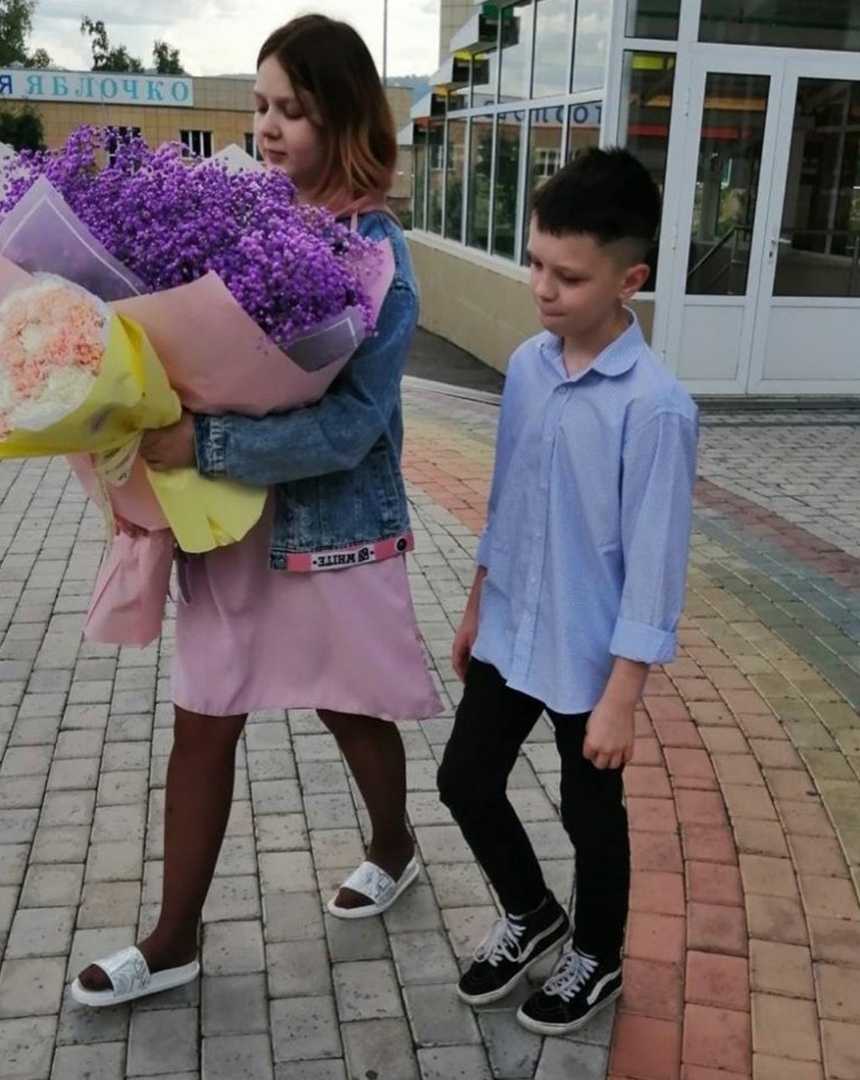 10 лет мальчик трахает 10 лет девочку видео фото 117