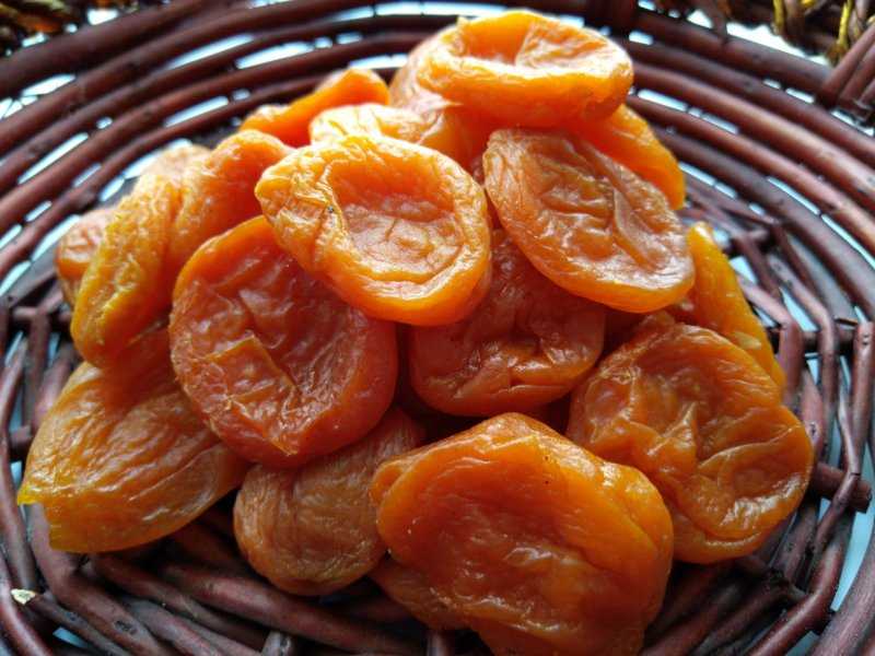 Ценная курага: в чем заключается ее польза и вред для организма