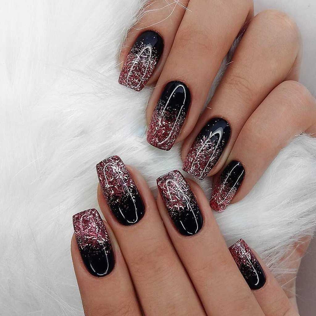 Темный маникюр с блестками: как подобрать идеальное сочетание? - modnail.ru - красивый маникюр