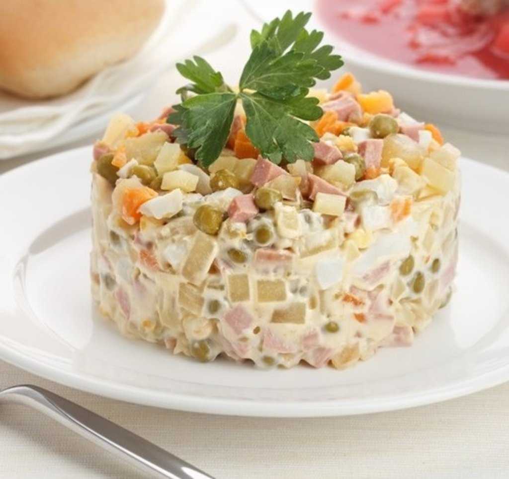 Овощные салаты на зиму (самые вкусные рецепты)